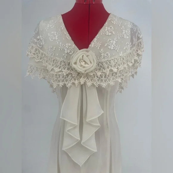 Vintage Scott McClintock 1980s Cottagecore Lace & Rosette Detail Dress - Picture 4 of 16